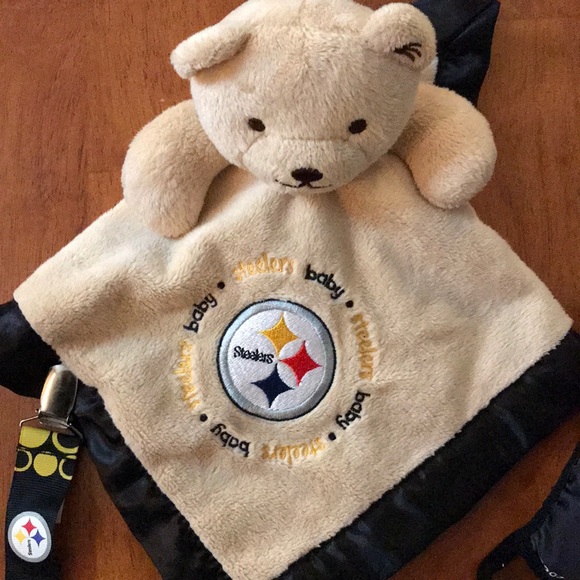 NFL Fan Gear - Picture 1 of 3